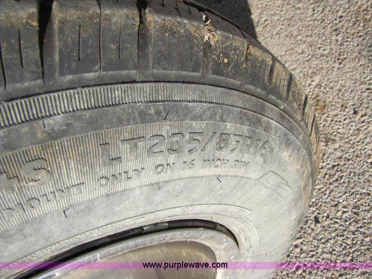 image for item 1023 1997 Dodge Ram 3500 extended cab pickup truck