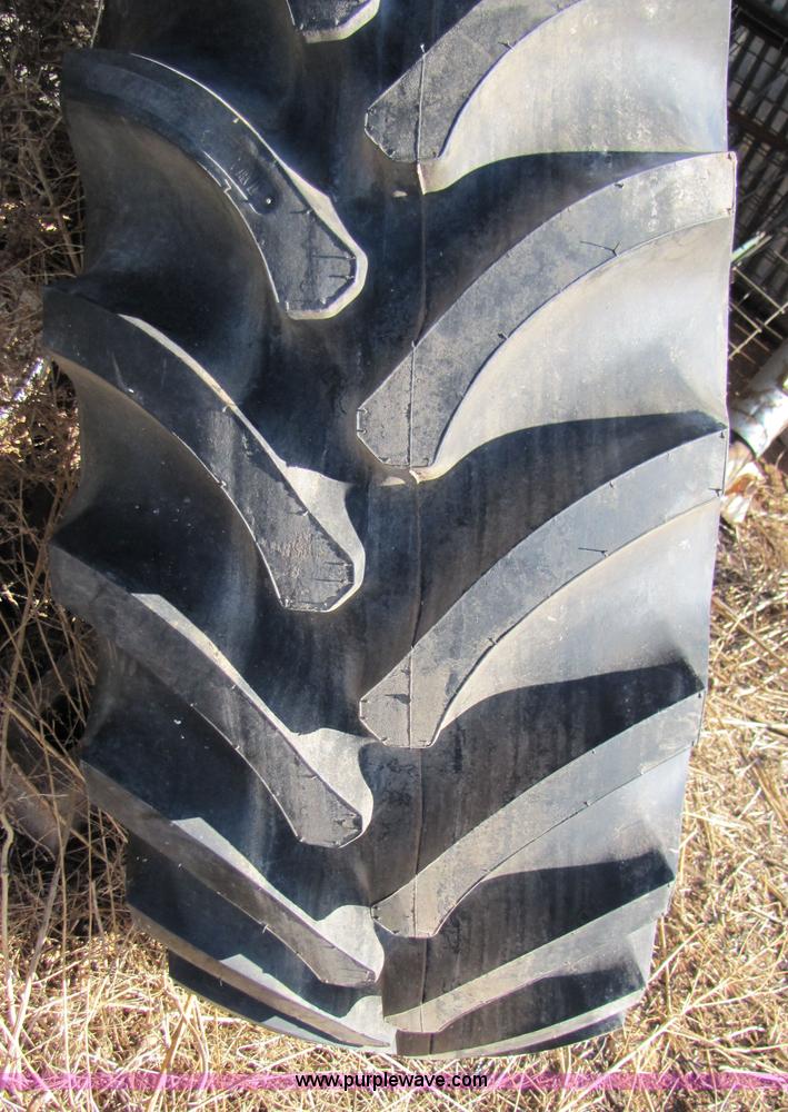 image for item 3563 18.4R26 radial tire and rim