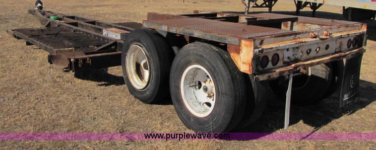 image for item 3568 Homemade A-frame combine trailer