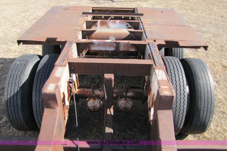 image for item 3568 Homemade A-frame combine trailer