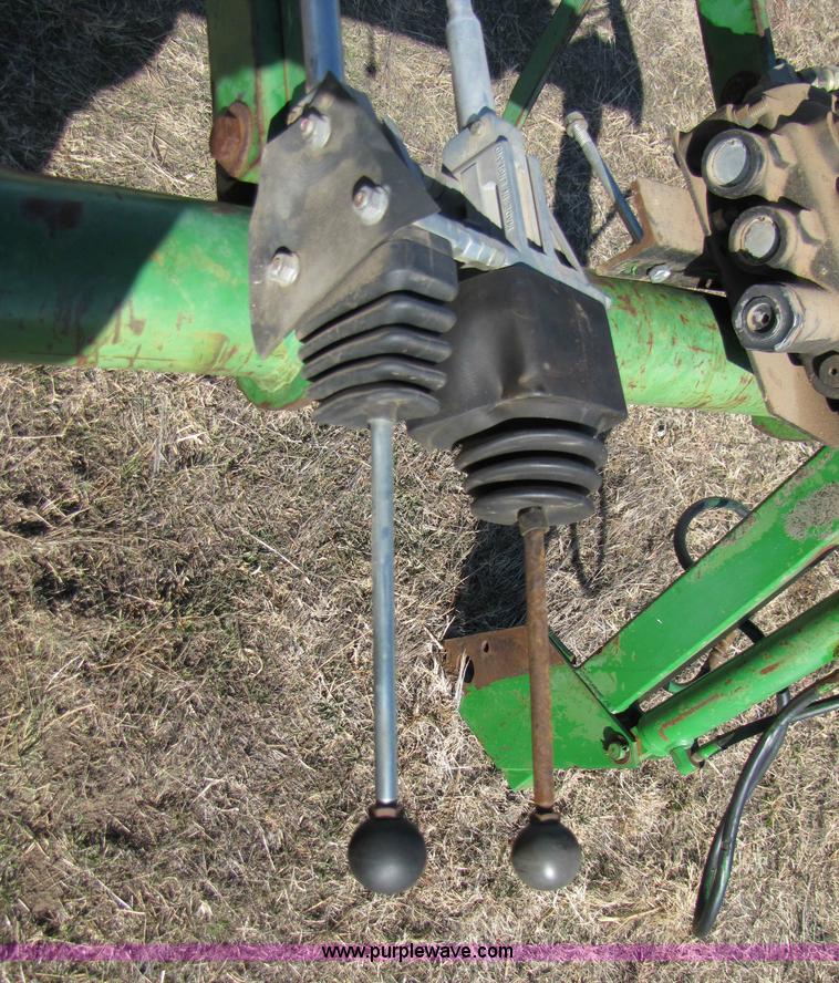 image for item 3569 Four tine grapple with joystick control