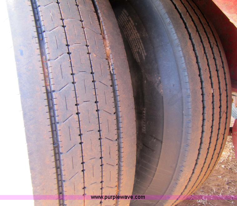 image for item 3570 1980 Transcraft DTX-20-42 52' drop deck trailer