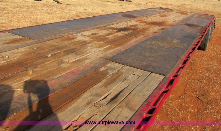 image for item 3570 1980 Transcraft DTX-20-42 52' drop deck trailer