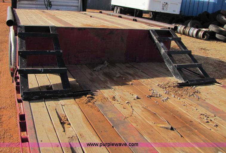 image for item 3570 1980 Transcraft DTX-20-42 52' drop deck trailer