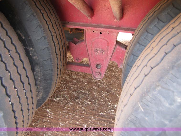 image for item 3570 1980 Transcraft DTX-20-42 52' drop deck trailer