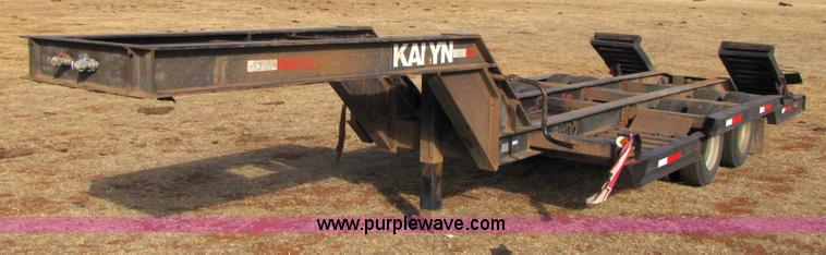 image for item 3572 1983 Kalyn combine trailer