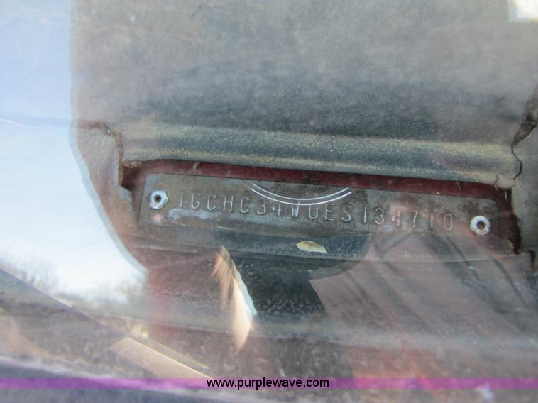 image for item 3648 1984 Chevrolet C30 pickup truck