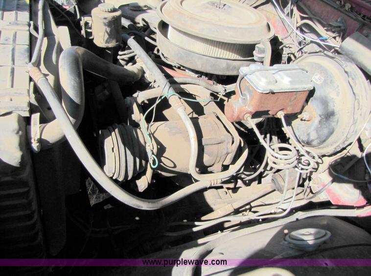 image for item 3648 1984 Chevrolet C30 pickup truck