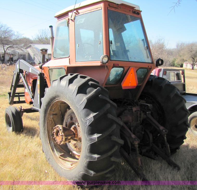 image for item 3649 Allis-Chalmers AC7000 tractor with loader