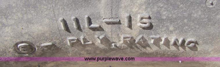 image for item 3649 Allis-Chalmers AC7000 tractor with loader