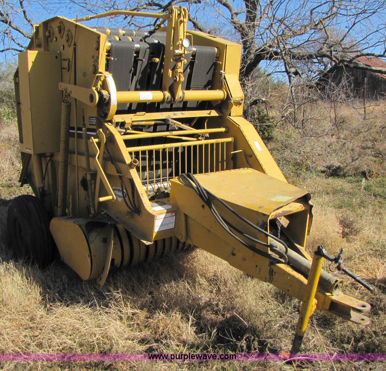 image for item 3654 Vermeer 504H round baler