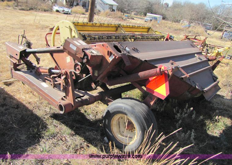 image for item 3657 New Holland 9' mower conditioner