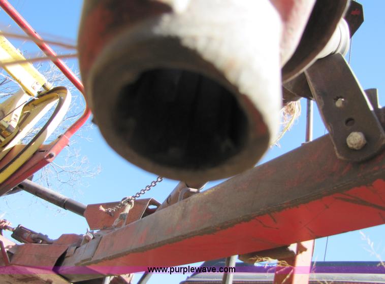 image for item 3657 New Holland 9' mower conditioner