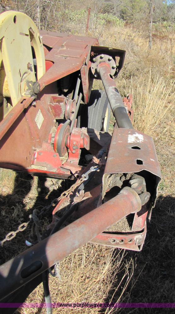 image for item 3657 New Holland 9' mower conditioner