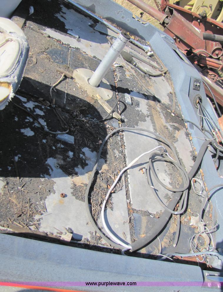 image for item 3659 1978 Glastron 18' fishing boat with trailer