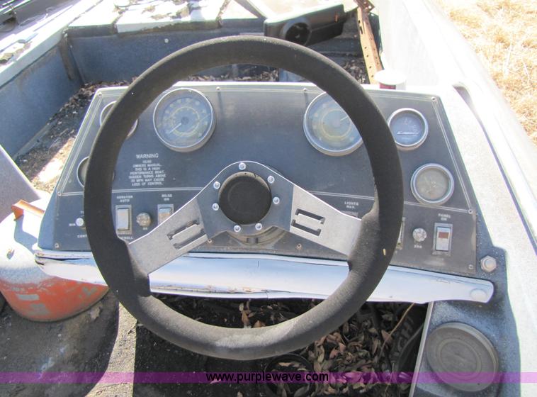 image for item 3659 1978 Glastron 18' fishing boat with trailer