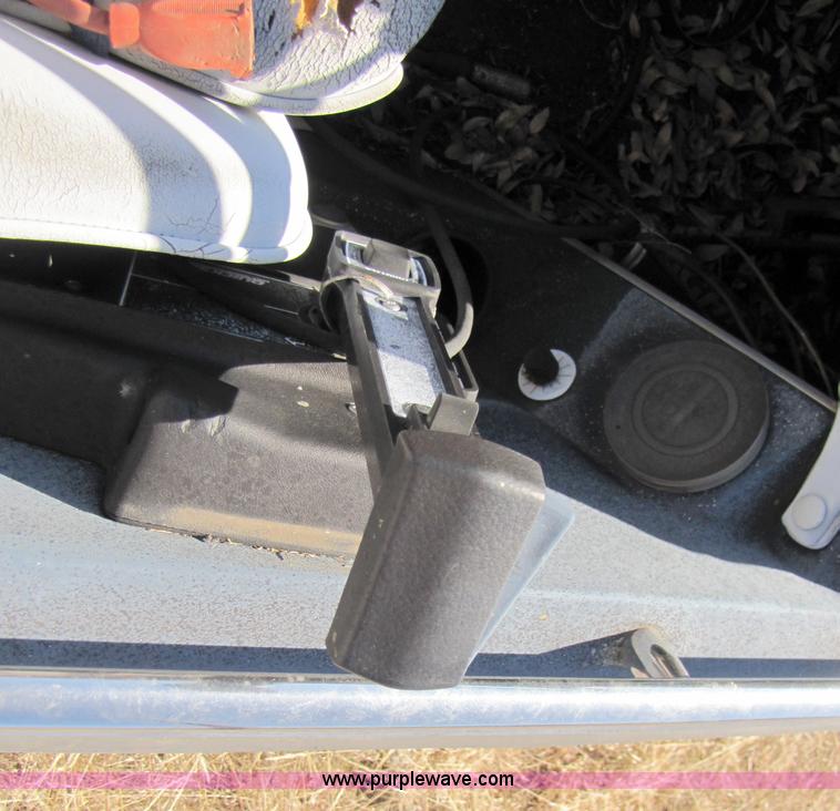 image for item 3659 1978 Glastron 18' fishing boat with trailer