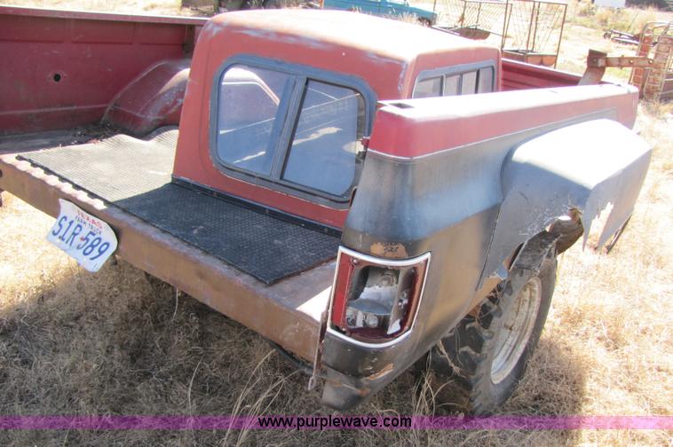 image for item 3660 Truck bed trailer