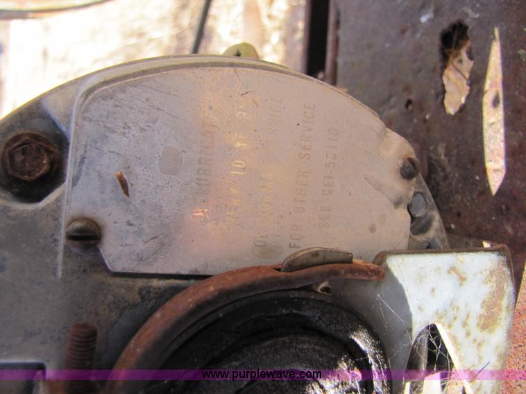 image for item 3668 Four-bar horse walker