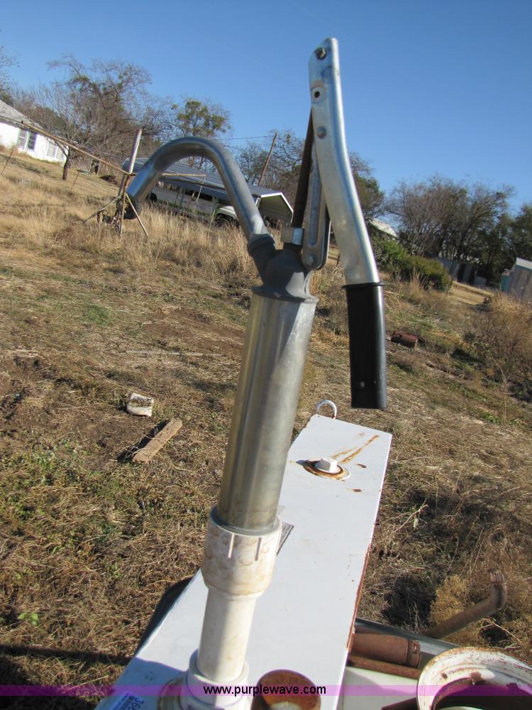 image for item 3669 Delta 36 gallon fuel tank