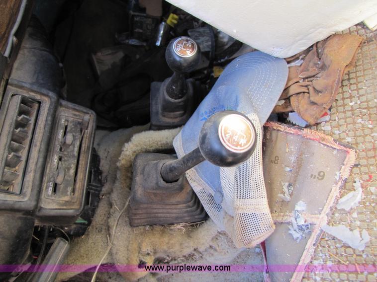 image for item 3671 1979 Chevrolet Luv pickup truck