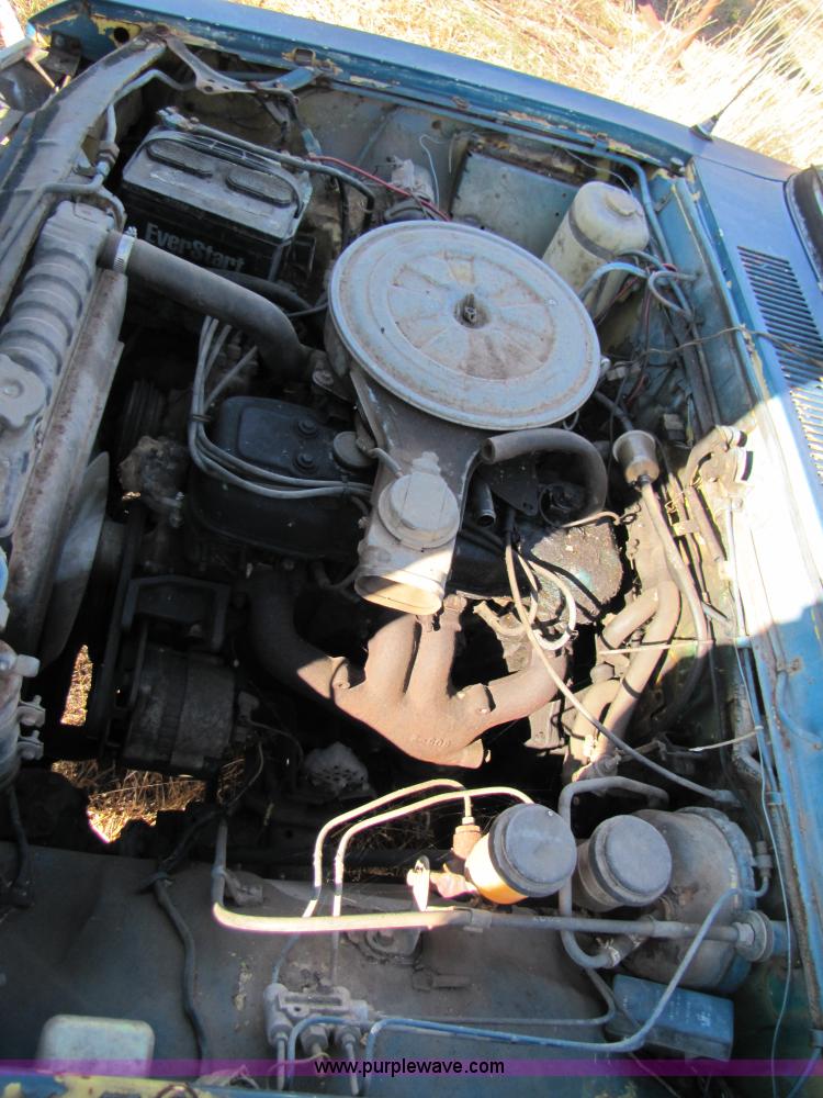 image for item 3671 1979 Chevrolet Luv pickup truck