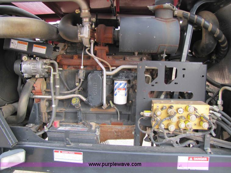 image for item 8334 2007 Case IH WDX1902 swather