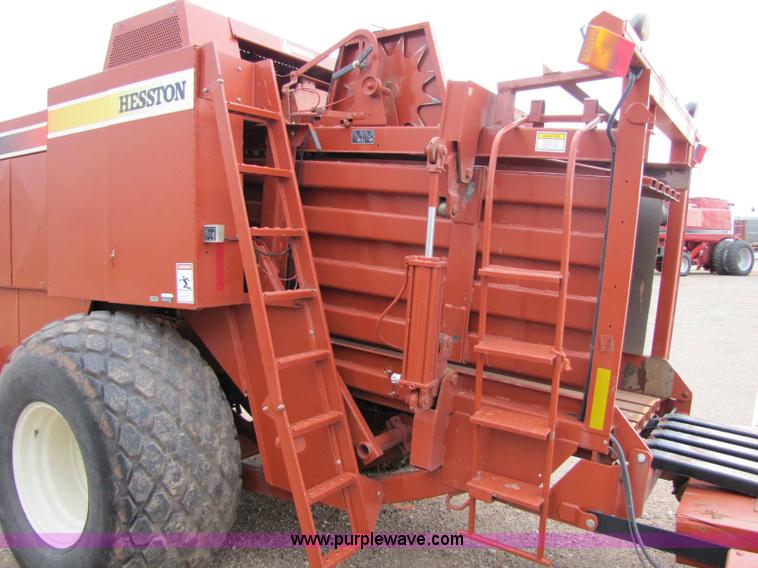image for item 8335 2003 Hesston 4910 baler