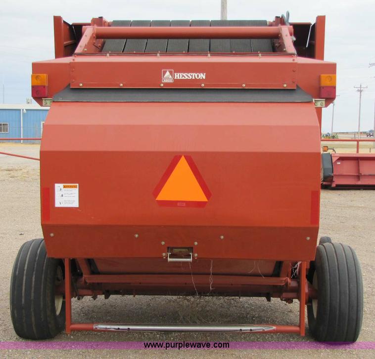 image for item 8336 2005 Hesston 956A round baler