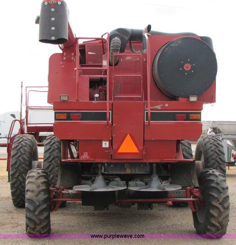 image for item 8337 2000 Case IH 2388 combine