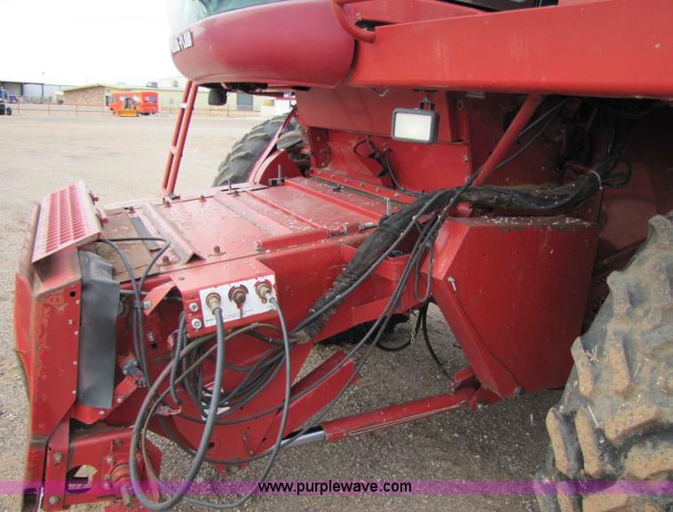 image for item 8337 2000 Case IH 2388 combine