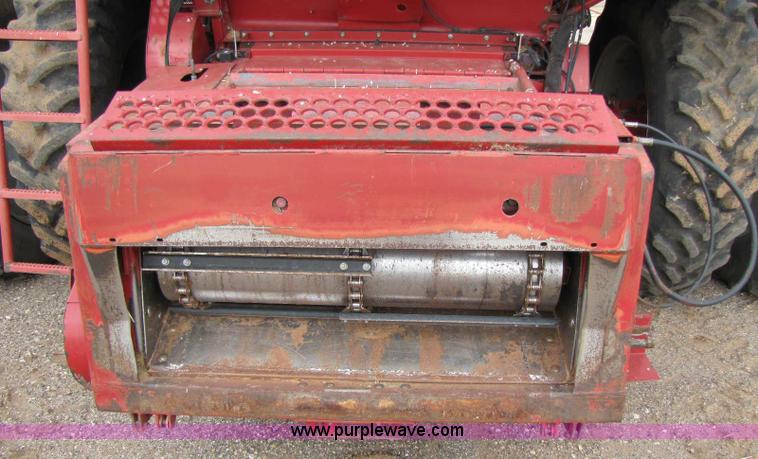 image for item 8337 2000 Case IH 2388 combine