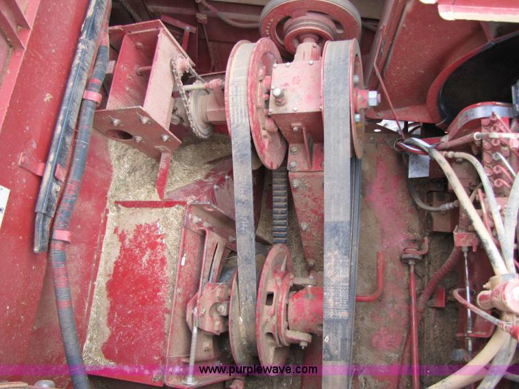 image for item 8337 2000 Case IH 2388 combine