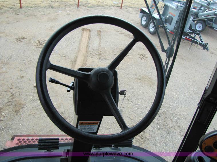 image for item 8337 2000 Case IH 2388 combine