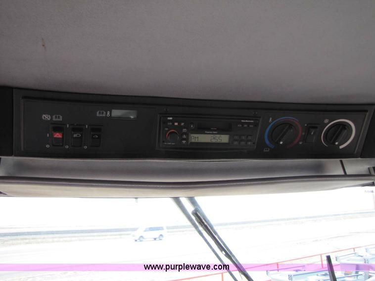 image for item 8337 2000 Case IH 2388 combine