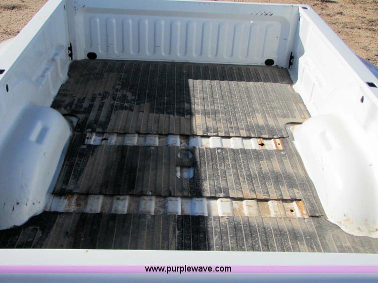 image for item 8344 2004 - 2006 Dodge dually bed