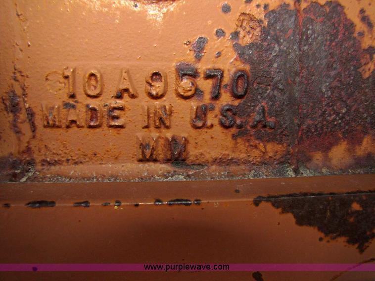 image for item 8345 1963 Minneapolis Moline 336-4 propane tractor