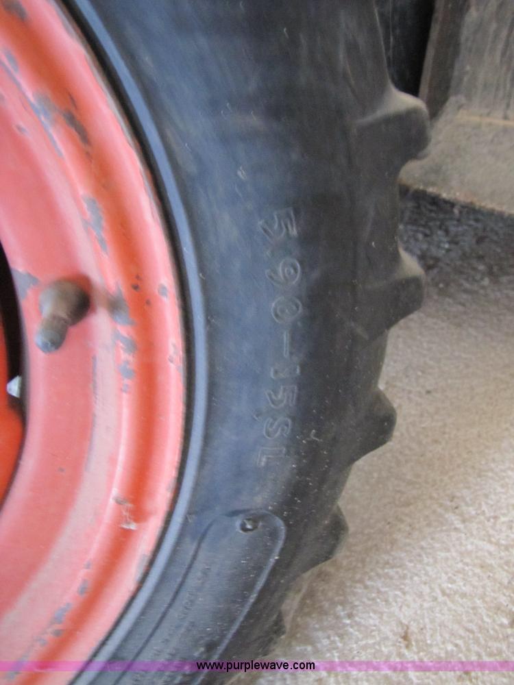 image for item 9011 Thomas A404T83S skid steer