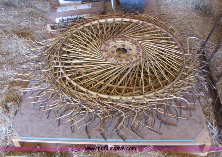 image for item 9013 (8) rake wheels