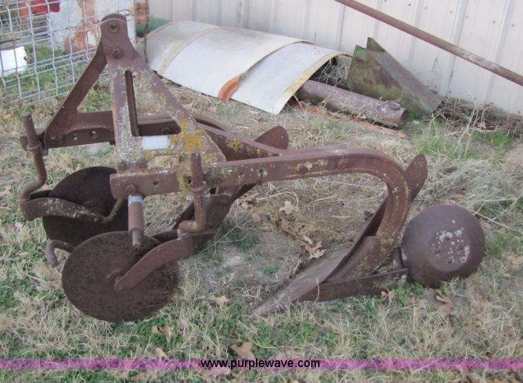 image for item 9016 Dearborn 10-1 two bottom plow