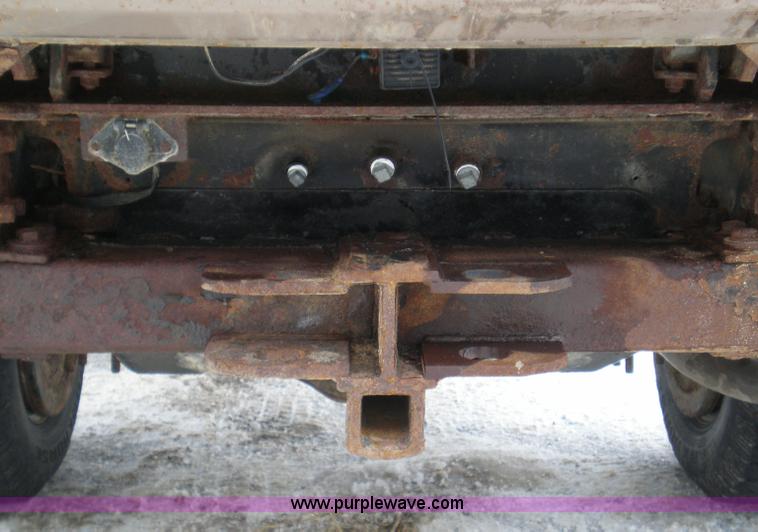 image for item 1201 1997 Chevrolet K3500 truck with dump bed and snow plow