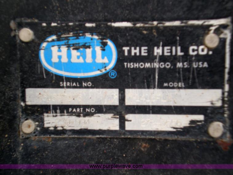 image for item 1201 1997 Chevrolet K3500 truck with dump bed and snow plow