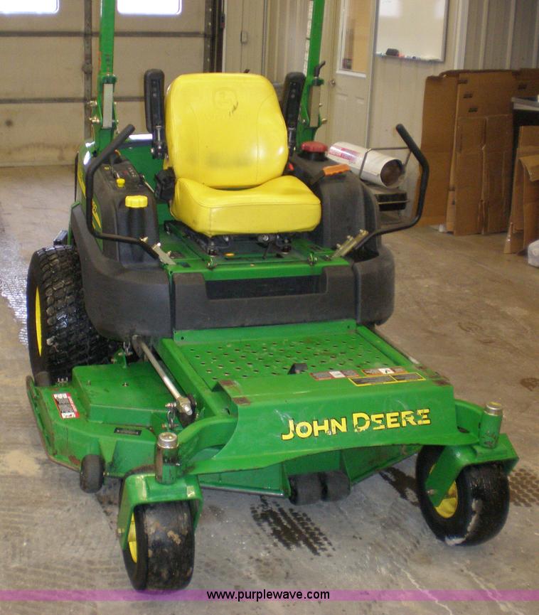 image for item 1202 2007 John Deere 997 Z Trac mower