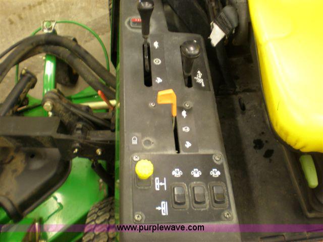 image for item 1208 2007 John Deere 1600 wide area mower