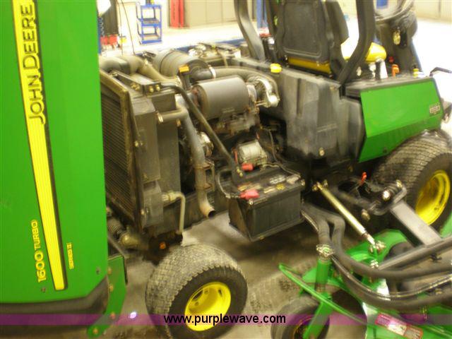 image for item 1208 2007 John Deere 1600 wide area mower