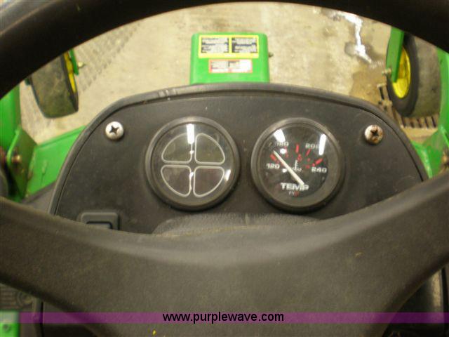 image for item 1208 2007 John Deere 1600 wide area mower