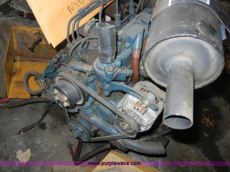 image for item 2097 2000 Kubota three cylinder diesel engine