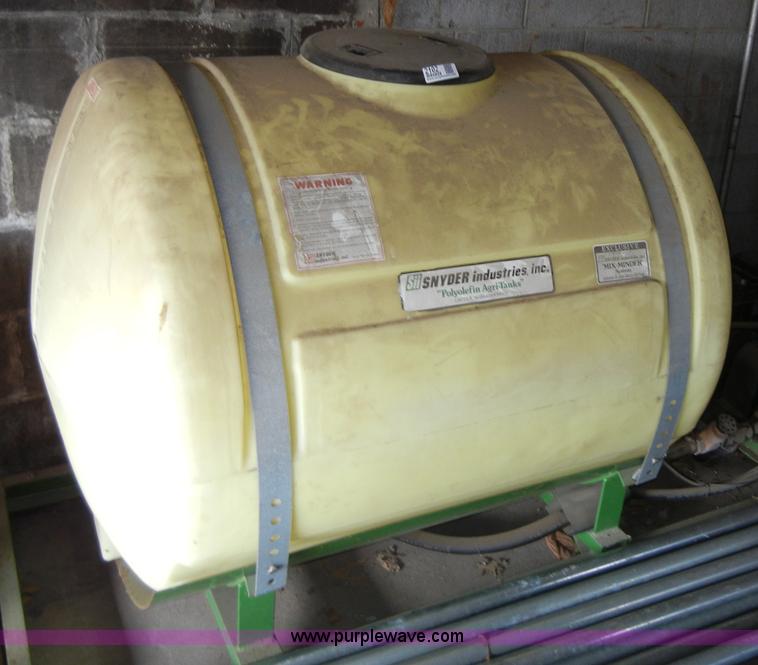 image for item 2102 200 gallon Snyder Mix Minder