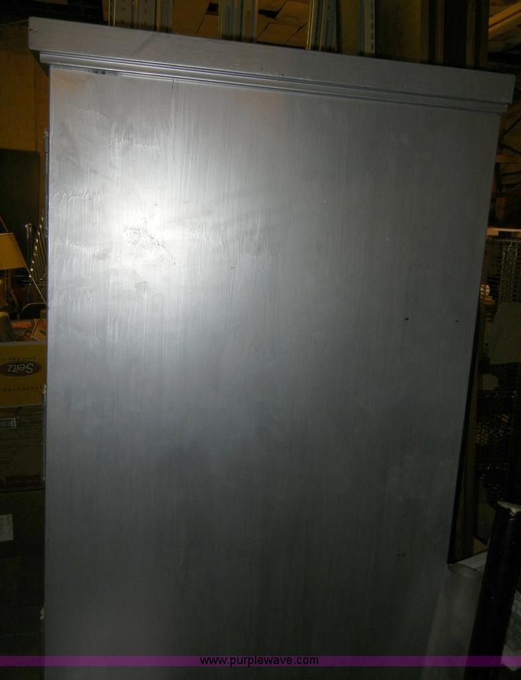 image for item 2104 Safe cabinet