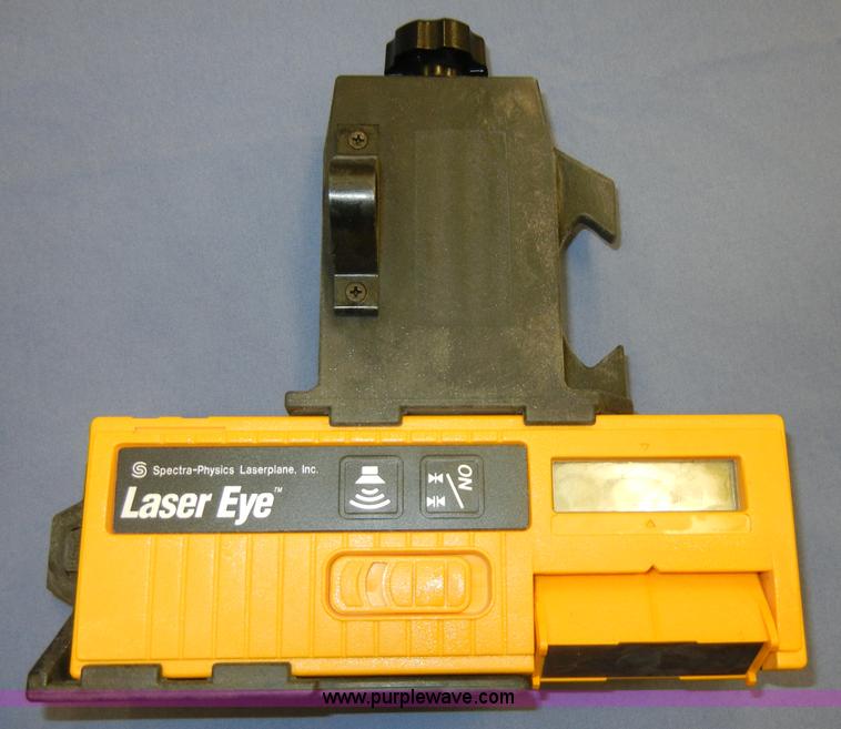 image for item 2109 Spectra - Physics Laser Plane 500